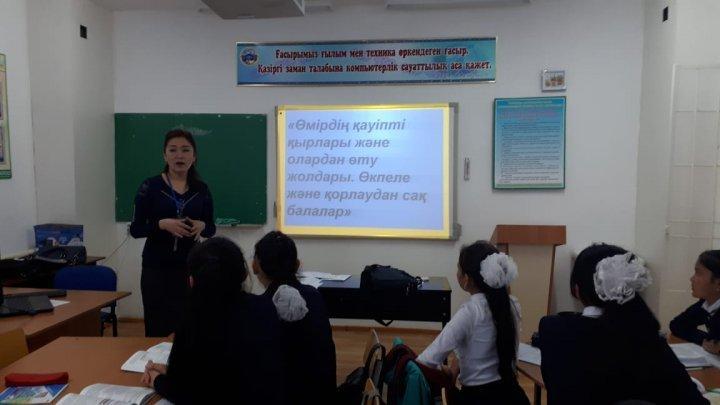 "Бала құқығы - адам құқығы" республикалық онкүндікке байланысты өткізілген іс-шаралар.