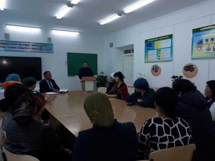 Ахмет Байтұрсынов мектебінде 15.03.2019 жылы мектеп инспекторы С. Дүйсебековтың қамқоршылық кеңес алдында есебі өтті.